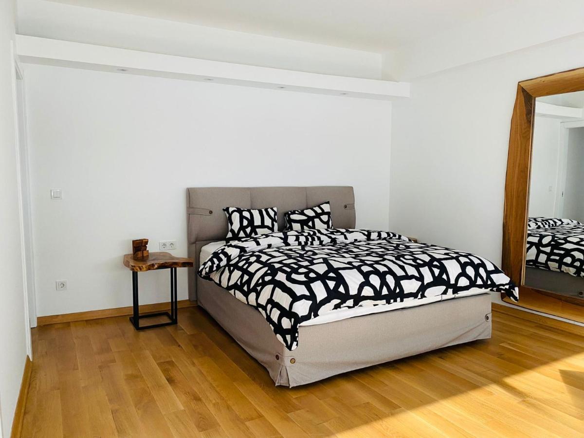 Bosphorus Dominant Renovated 120m Apt With Breathtaking View Appartamento